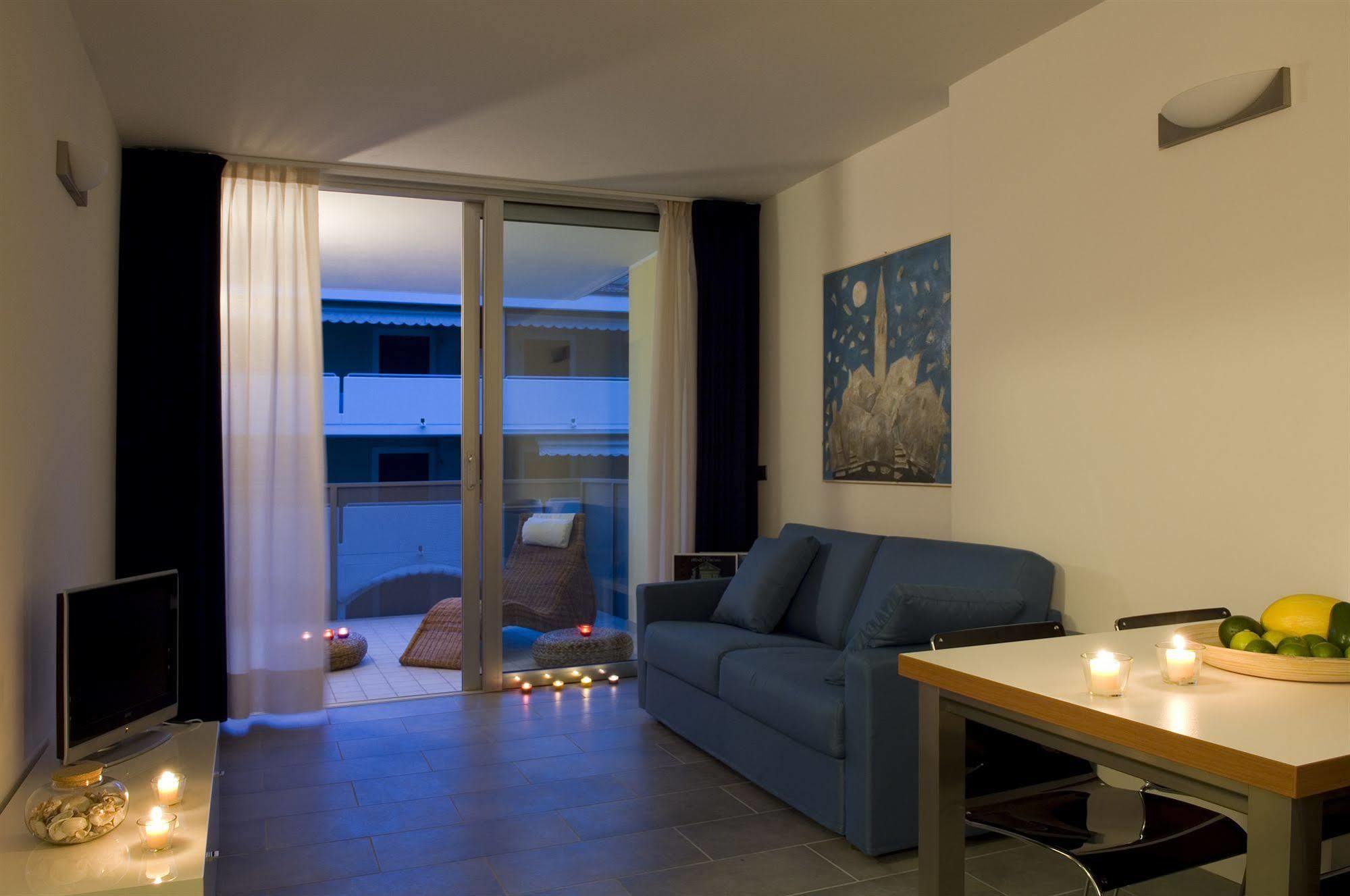 Residence Hotel Hungaria Grado Eksteriør billede